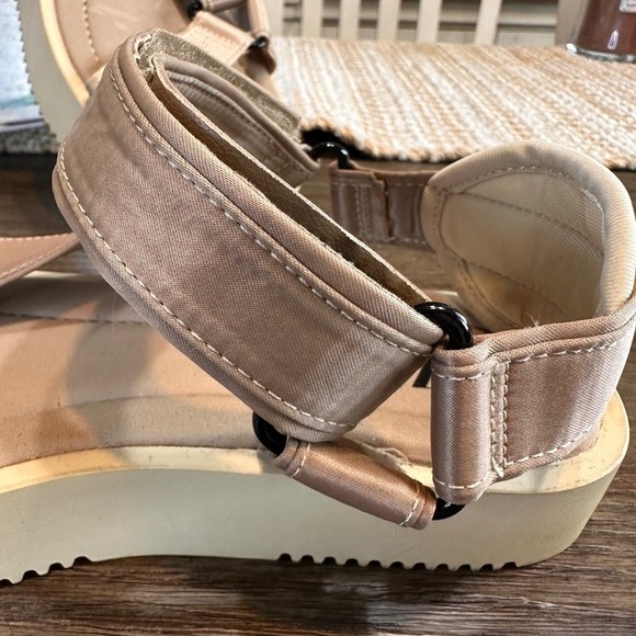 Zara Platform Platform Sandals Strappy Satin Effect Beige Shoes Size EU 37/ US 7 - Picture 7 of 14